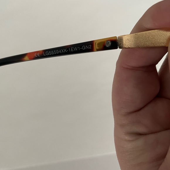 💥SALE💥 NWOT LOFT Tortoise Shell Sunglasses with Gold Detailing on Sides - Picture 5 of 9